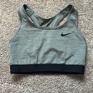 Nike Dri-Fit Sports Bra